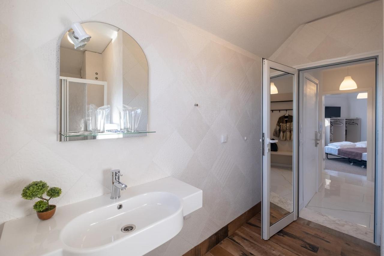 Blue Label Apart House Софія Екстер'єр фото